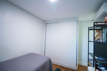 Apartamento à venda com 208m², 4 quartos e 4 vagas Apartamento à venda com 208m², 4 quartos e 4 vagasSuíte 2