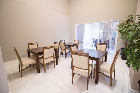 Apartamento à venda com 208m², 4 quartos e 4 vagas Apartamento à venda com 208m², 4 quartos e 4 vagasÁrea comum - Salão de festas