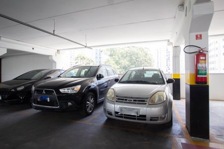 Apartamento à venda com 44m², 2 quartos e 1 vaga Apartamento à venda com 44m², 2 quartos e 1 vagaGaragem