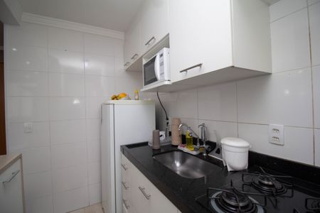 Apartamento à venda com 44m², 2 quartos e 1 vaga Apartamento à venda com 44m², 2 quartos e 1 vagaCozinha