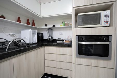 Apartamento à venda com 85m², 3 quartos e 2 vagas Apartamento à venda com 85m², 3 quartos e 2 vagasCozinha