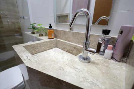 Apartamento à venda com 85m², 3 quartos e 2 vagas Apartamento à venda com 85m², 3 quartos e 2 vagasBanheiro