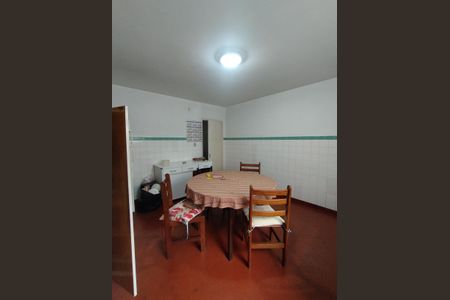 Casa à venda com 130m², 2 quartos e 1 vagaCozinha