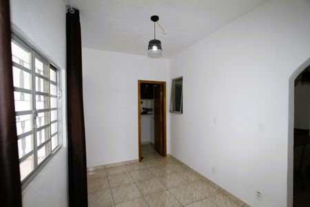 Casa para alugar com 120m², 4 quartos e 1 vagaSala