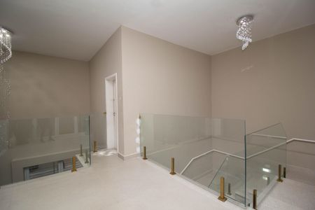 Apartamento para alugar com 153m², 3 quartos e 2 vagasHall social