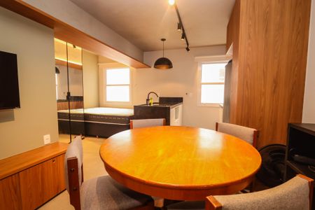 Studio de kitnet/studio para alugar com 1 quarto, 27m² em Jardim Paulista, São Paulo