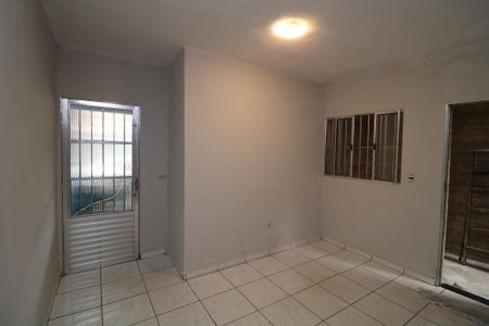 Sala de casa de condomínio para alugar com 1 quarto, 60m² em Parque Colonial, São Paulo