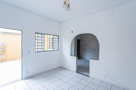 Sala de casa para alugar com 1 quarto, 40m² em Moinho Velho, São Paulo