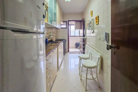 Apartamento para alugar com 160m², 3 quartos e 1 vagaCozinha