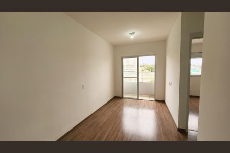 Sala de apartamento para alugar com 2 quartos, 47m² em Jardim Shangai, Jundiaí