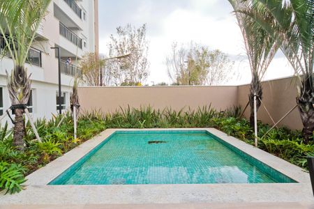Apartamento à venda com 87m², 3 quartos e 2 vagas Apartamento à venda com 87m², 3 quartos e 2 vagasÁrea comum - Piscina