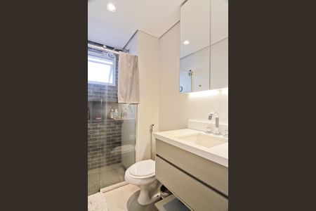 Apartamento à venda com 87m², 3 quartos e 2 vagas Apartamento à venda com 87m², 3 quartos e 2 vagasBanheiro da Suíte