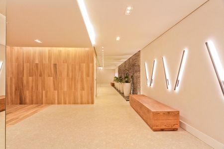 Apartamento à venda com 87m², 3 quartos e 2 vagas Apartamento à venda com 87m², 3 quartos e 2 vagasHall social