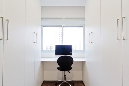 Apartamento à venda com 87m², 3 quartos e 2 vagas Apartamento à venda com 87m², 3 quartos e 2 vagasQuarto 2