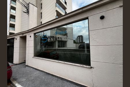 Studio à venda com 42m², 1 quarto e 1 vaga Studio à venda com 42m², 1 quarto e 1 vagaFachada