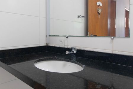 Casa à venda com 293m², 4 quartos e 2 vagasBanheiro Social 1