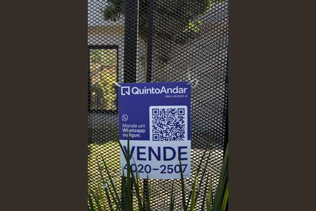 Casa à venda com 293m², 4 quartos e 2 vagasPlaca