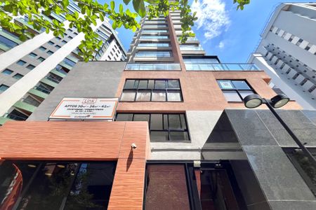 Apartamento à venda com 37m², 1 quarto e sem vaga Apartamento à venda com 37m², 1 quarto e sem vagaFachada