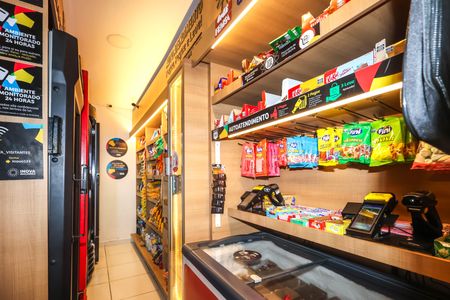 Apartamento à venda com 50m², 2 quartos e 1 vaga Apartamento à venda com 50m², 2 quartos e 1 vagaMini Mercado