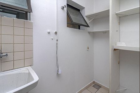 Apartamento à venda com 73m², 3 quartos e 1 vaga Apartamento à venda com 73m², 3 quartos e 1 vagaÁrea de Serviço