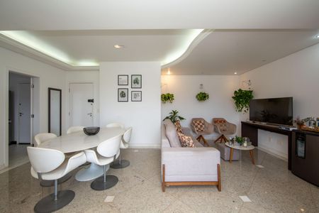 Sala de apartamento à venda com 3 quartos, 110m² em Buritis, Belo Horizonte