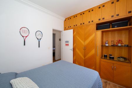 Apartamento à venda com 110m², 3 quartos e 2 vagas Apartamento à venda com 110m², 3 quartos e 2 vagasQuarto