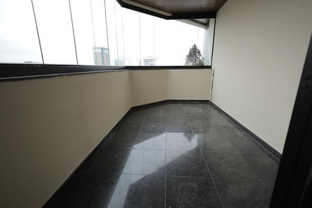 Apartamento à venda com 340m², 6 quartos e 4 vagasSacada