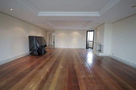 Apartamento à venda com 340m², 6 quartos e 4 vagasSala