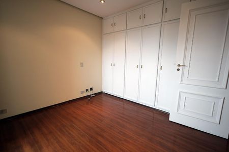 Apartamento à venda com 340m², 6 quartos e 4 vagasSuíte 3