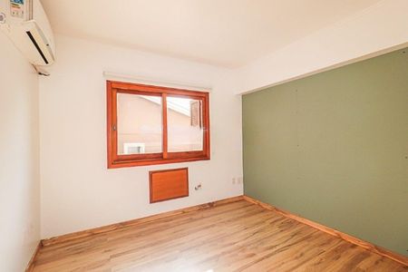 Sala de apartamento para alugar com 2 quartos, 120m² em São Geraldo, Porto Alegre