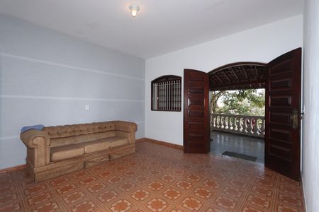 Sala de casa à venda com 5 quartos, 139m² em Vila Ema, São Paulo