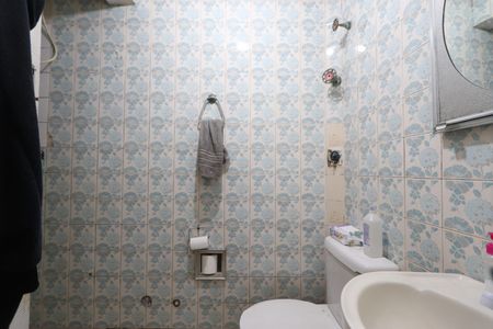 Casa à venda com 139m², 5 quartos e 2 vagasBanheiro - Casa 2