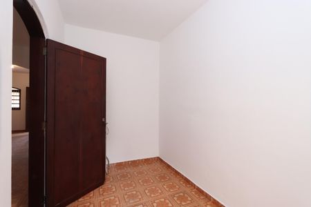 Casa à venda com 139m², 5 quartos e 2 vagasQuarto 1