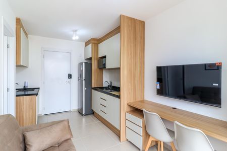 Sala de apartamento para alugar com 1 quarto, 27m² em Campo Belo, São Paulo