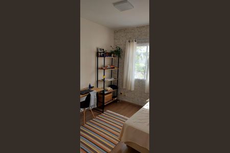 Quarto  de casa de condomínio para alugar com 3 quartos, 74m² em Jardim Karaíba, Uberlândia