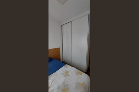 Quarto  de casa de condomínio para alugar com 3 quartos, 74m² em Jardim Karaíba, Uberlândia