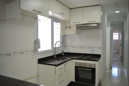 Apartamento à venda com 56m², 2 quartos e 1 vagaCozinha