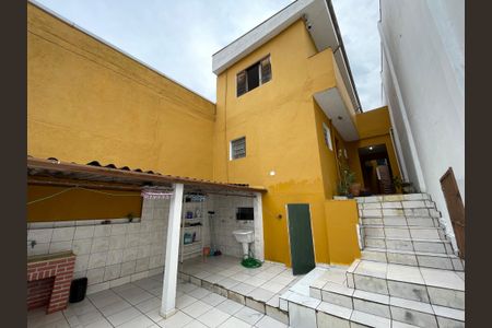 Casa à venda com 200m², 3 quartos e 2 vagas Casa à venda com 200m², 3 quartos e 2 vagasÁrea Externa