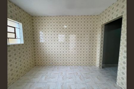 Casa à venda com 200m², 3 quartos e 2 vagas Casa à venda com 200m², 3 quartos e 2 vagasCozinha