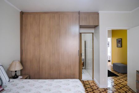 Casa à venda com 250m², 3 quartos e 4 vagasSuíte