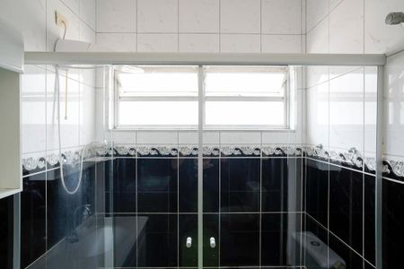 Casa à venda com 250m², 3 quartos e 4 vagasBanheiro Social