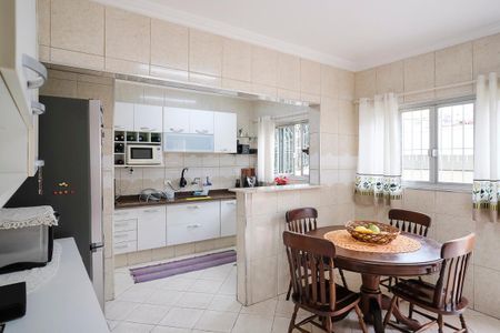 Casa à venda com 250m², 3 quartos e 4 vagasCozinha