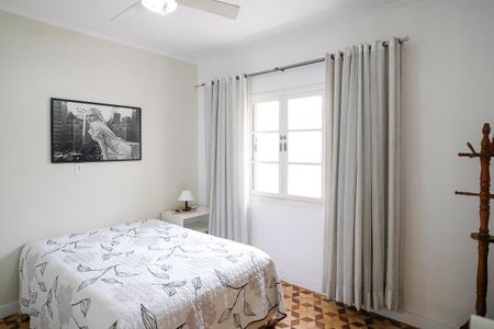 Casa à venda com 250m², 3 quartos e 4 vagasQuarto 2