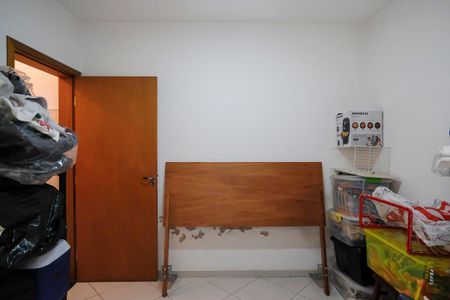 Casa à venda com 250m², 3 quartos e 4 vagasQuarto de Serviço