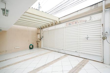 Casa à venda com 250m², 3 quartos e 4 vagasGaragem