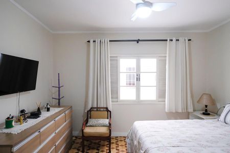 Casa à venda com 250m², 3 quartos e 4 vagasSuíte