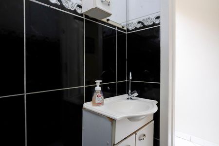 Casa à venda com 250m², 3 quartos e 4 vagasLavabo