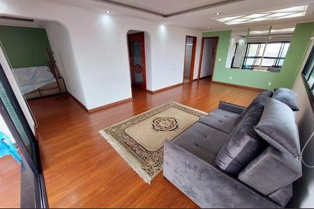 Apartamento à venda com 150m², 4 quartos e 3 vagasFoto 02