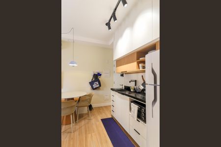 Studio à venda com 30m², 1 quarto e sem vaga Studio à venda com 30m², 1 quarto e sem vagaCozinha