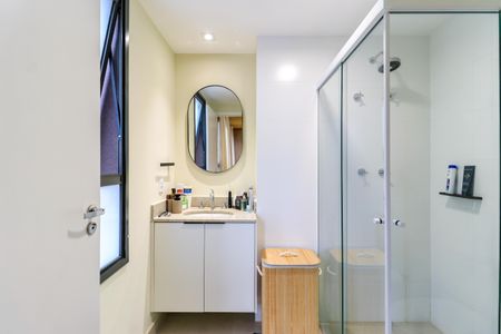 Studio à venda com 30m², 1 quarto e sem vaga Studio à venda com 30m², 1 quarto e sem vagaBanheiro